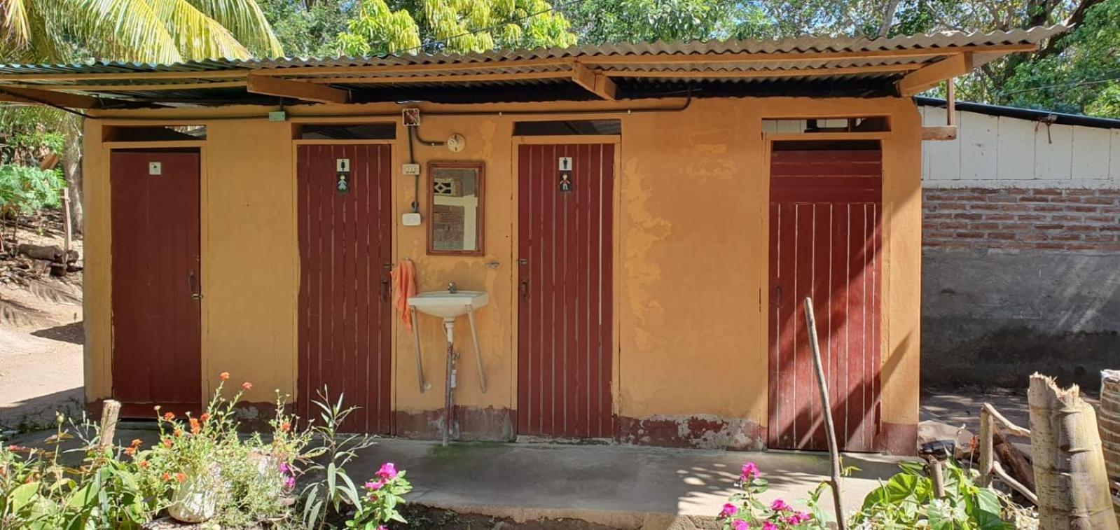 B&B, Family Run Homestay, Hospedaje La Penita Altagracia Kültér fotó