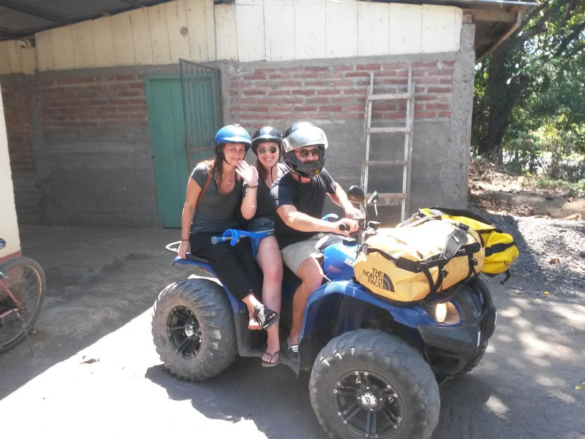 B&B, Family Run Homestay, Hospedaje La Penita Altagracia Kültér fotó